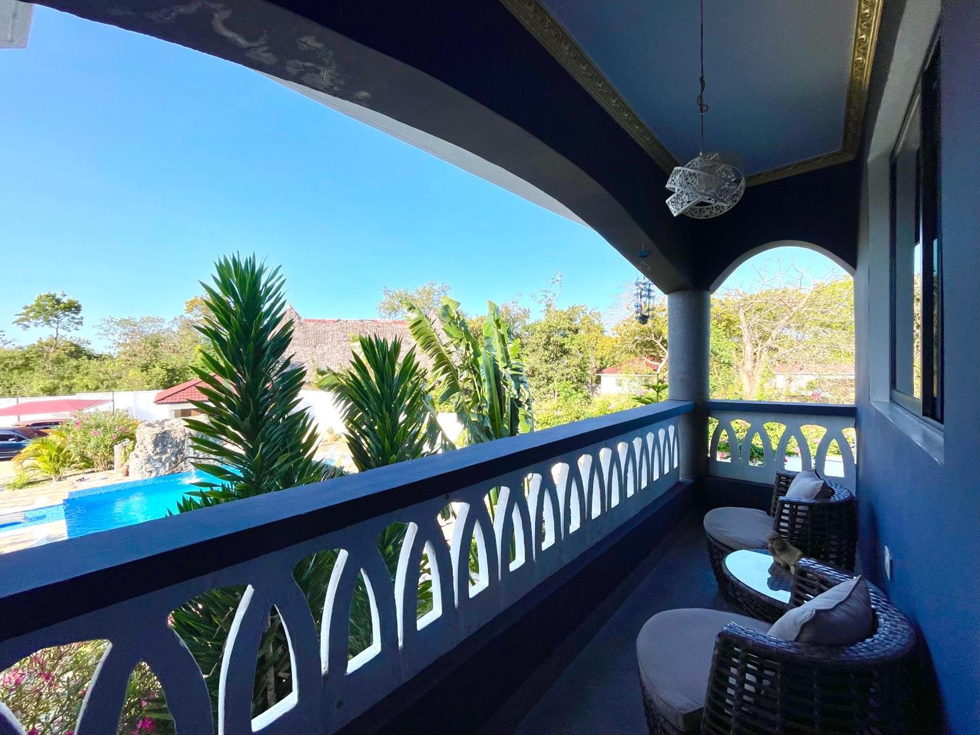 Diani Waterfalls Luxury Villa Galu Buitenkant foto